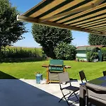Avec Piscine Interieure Chauffee Toute L'annee A 3mn Vila *