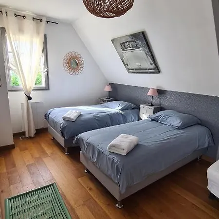 5*, A 3 Mn, Piscine Interieure A 28° *