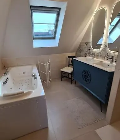 Villa 5*, à 3 Mn, Piscine Intérieure à 28°