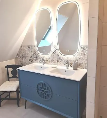 5*, à 3 Mn, Piscine Intérieure à 28° * Gonneville-en-Auge