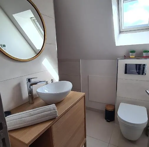 5*, à 3 Mn, Piscine Intérieure à 28° *